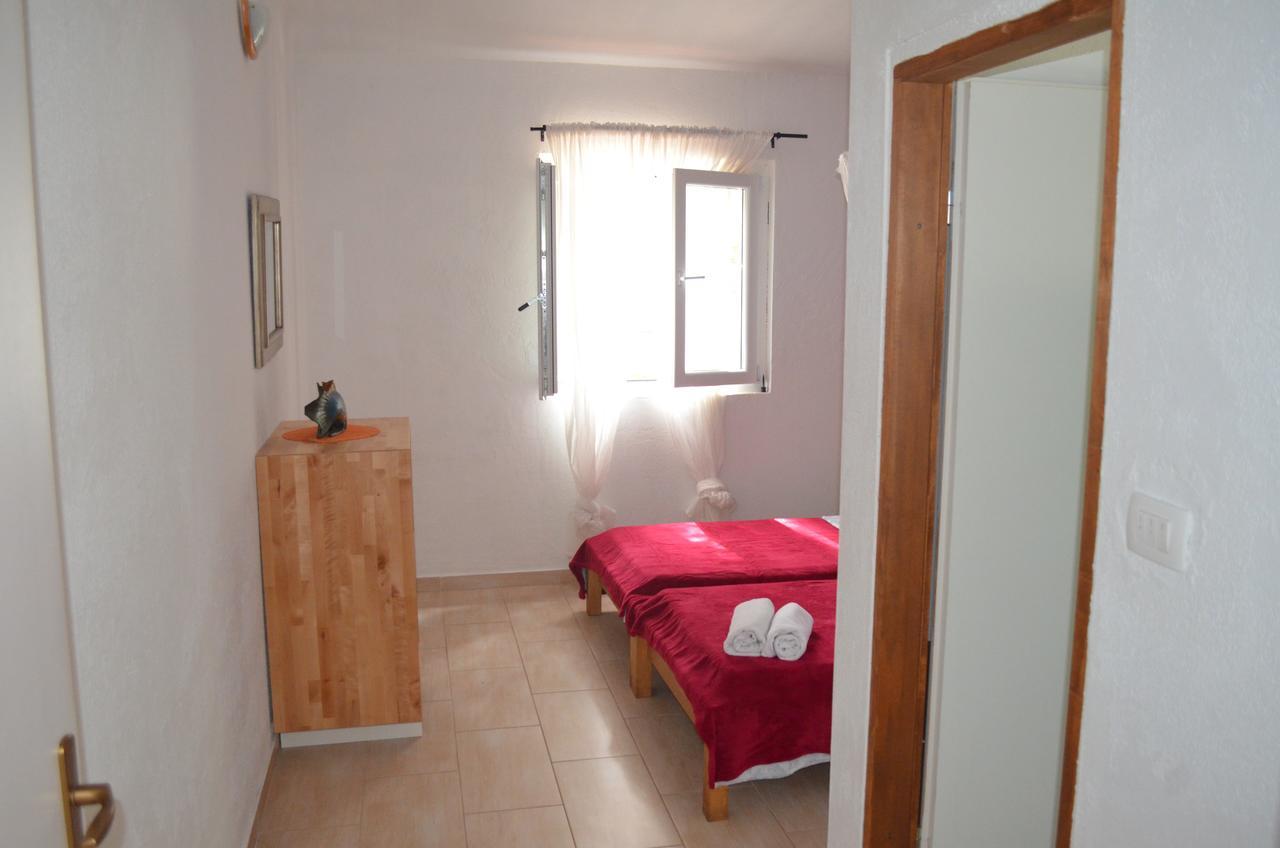 Poseidon Holiday Guesthouse Žirje Extérieur photo
