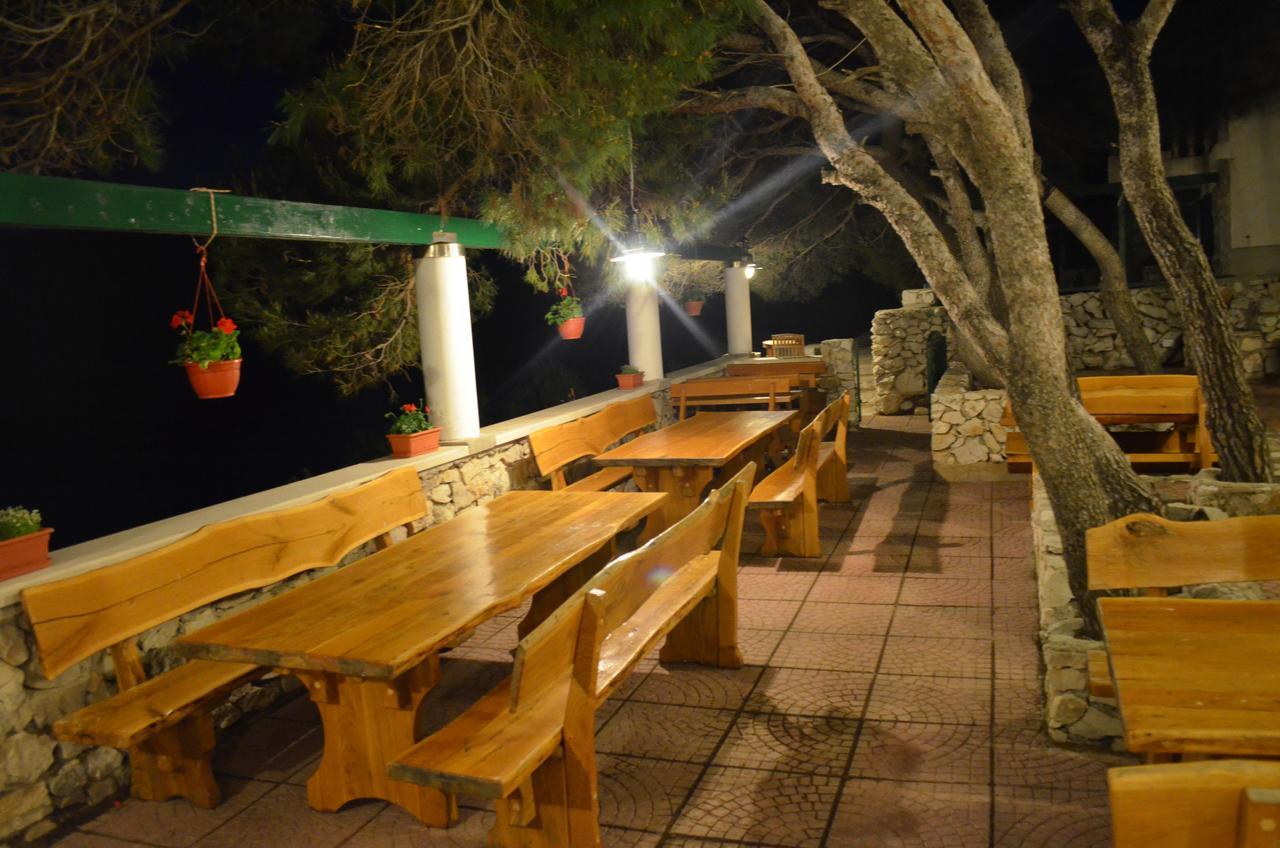 Poseidon Holiday Guesthouse Žirje Extérieur photo